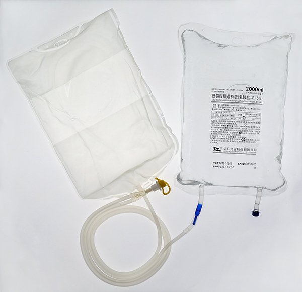 6月17日，公司腹膜透析液在北京隆重上市。7月22日，公司腹膜透析液產(chǎn)品實(shí)現(xiàn)首次批量發(fā)貨。